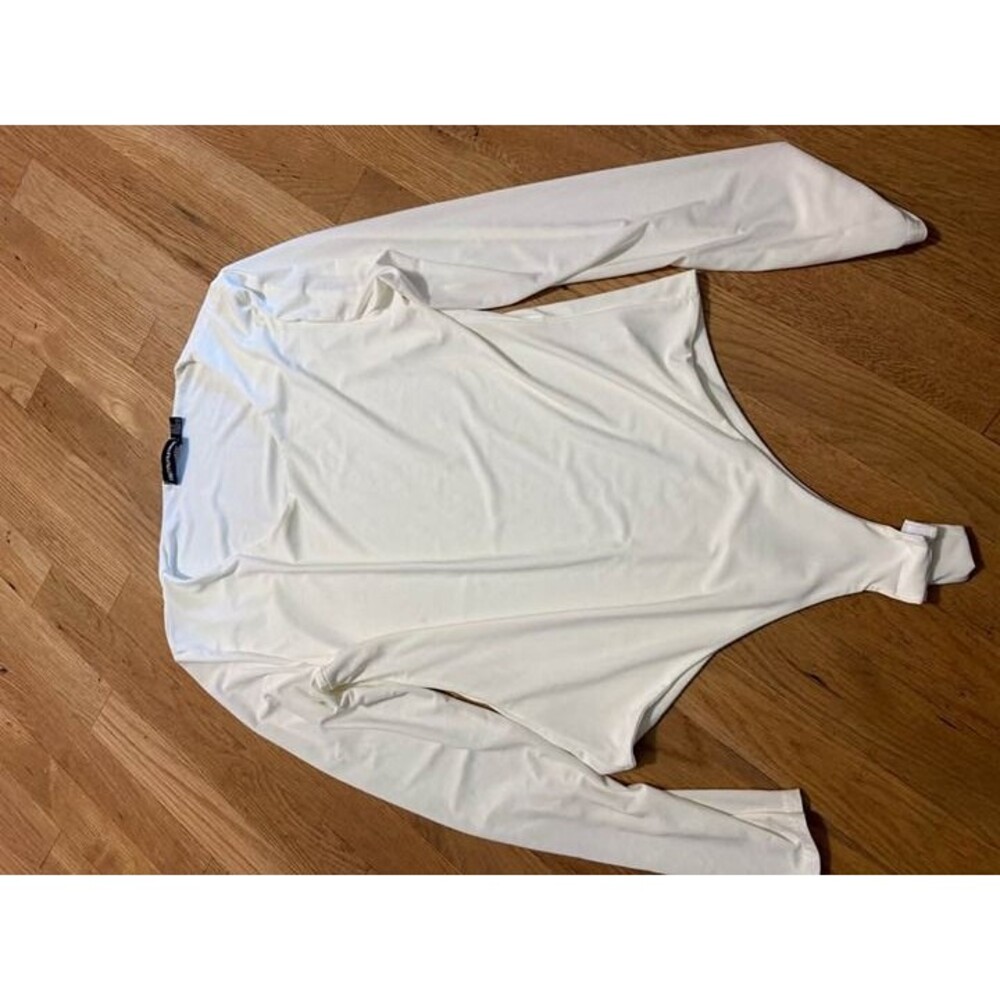 NEW Pretty Little Thing White Bodysuit 8
